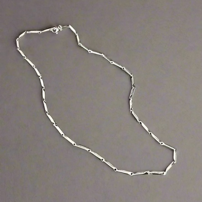 Minimal Italian Chain