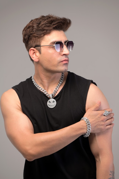 Creepy smiley w 14mm Classic cuban chain